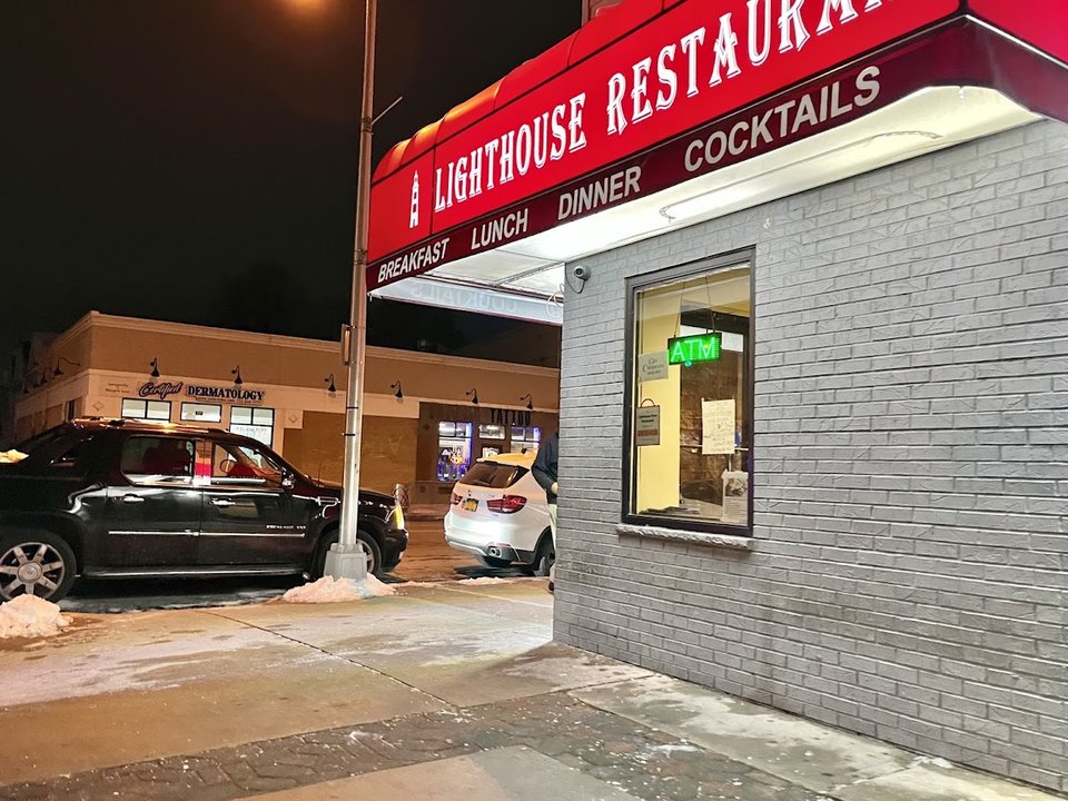 Casual diner booths and counter seating